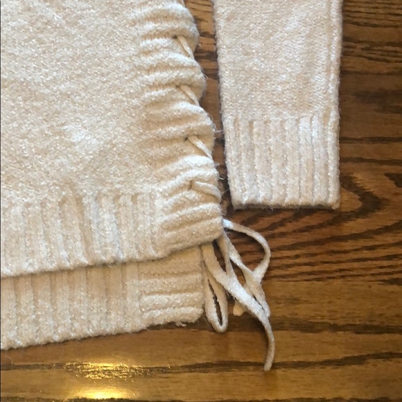 NWT Lucky Brand 🍀 Boho Style Sweater - Picture 3 of 5